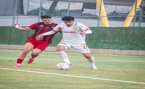 Göztepe hazırlık maçında Vanspor'la yenişemedi