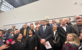 Güç’ten Meclis önünde Halk TV’ye kayyım tepkisi: 'Türkiye susmayacak'