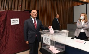 İTB’de Yönetim Kurulu Başkanı Ömer Gökhan Tuncer oldu