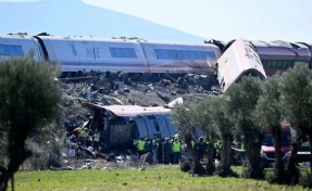 İspanya'da hızlı tren faciası: Can kaybı 74'e yükseldi