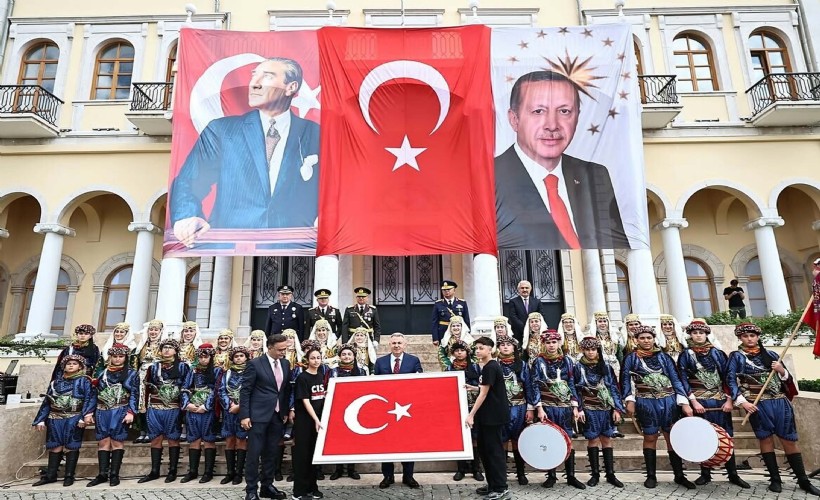 İzmir'de Cumhuriyet coşkusu 16 Ekim'de başlayacak