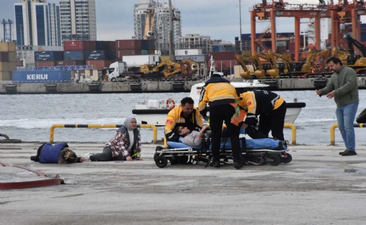 İzmir'de Sağlık Afet Çalışma Grubu Saha Tatbikatı