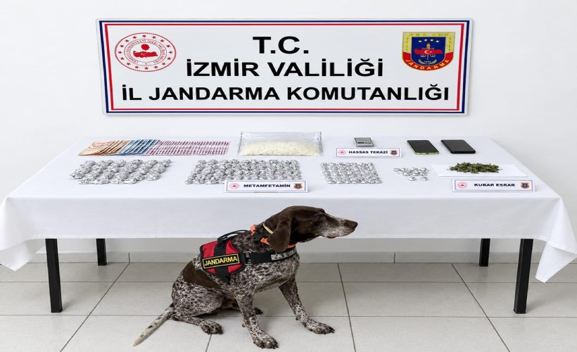 İzmir'de uyuşturucu operasyonuna 2 tutuklama