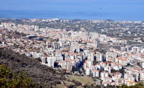 İzmir için deprem uyarısı: 'Binaların acilen güçlendirilmesi gerekiyor'