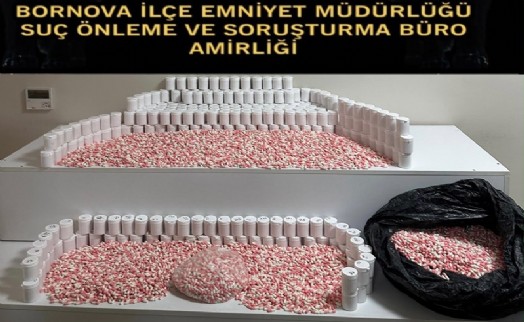 İzmir’de 43 bin 730 sentetik ecza ele geçirildi