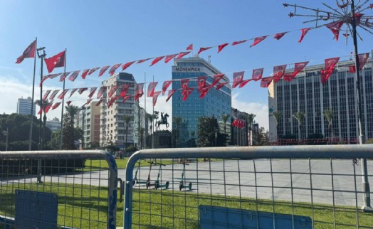 İzmir’de 'Cemil Tugay' ablukası: AK Parti'ye 'transfer'i öncesi meydan kapatıldı