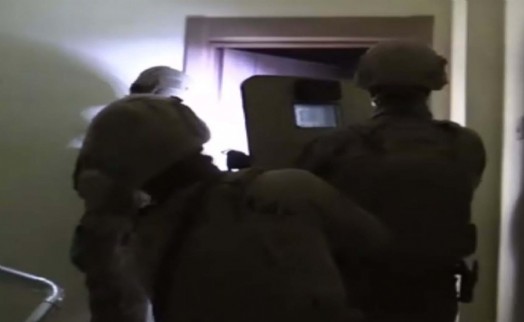İzmir’de FETÖ operasyonu: 1 gözaltı