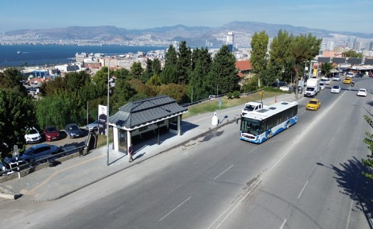 İzmir’de yeni nesil durakların ikincisi Koruluk’ta tamamlandı