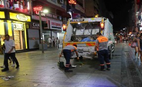 Karşıyaka’da çöp araçları için yeni ihale: 28 araca 3 firma teklif verdi