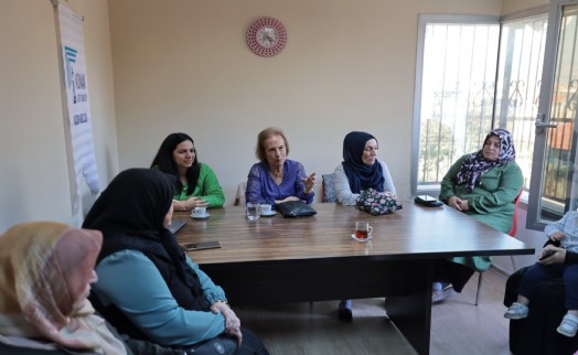 Konak’ta Meme Kanseri Farkındalık Seminerleri başladı