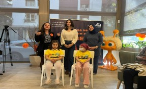 LÖSEV, farkındalık için İzmir'de turuncu kortej yürüyüşü yapacak