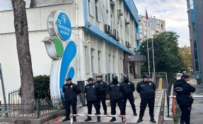 Merkezefendi Belediyesi operasyonunda 3 şüpheli adliyede, Başkan Doğan'ın işlemleri sürüyor