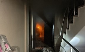Mutfakta yangın çıktı, apartmandakiler tahliye edildi
