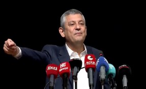 Özel'den Erdoğan'a 'fon vurgunu' tepkisi: 'İçerideki tutukluları da dışarıda koruduklarını da o atamış'