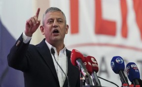 Özel'den Mersin'de 'seçim' mesajı! AK Parti'yi işaret etti: 'Bunların bir hesabı var...'