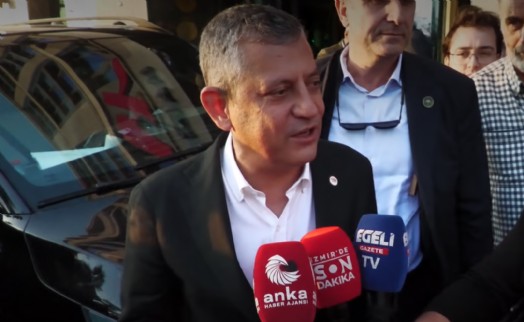 Özgür Özel: Bundan sonra İzmir'in 10 milletvekili var, bir tanesi de Özgür Özel