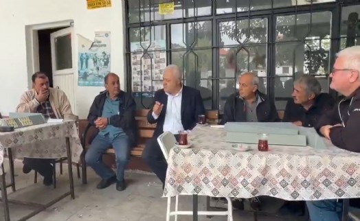 Tuncay Özkan’dan kahvede ‘değişim’ mesajı: 'Eskiyi değiştirip YENİ’ye şans vermek gerekir'