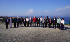 Seferihisar için aynı masada buluştular: Siyasi partilerden dayanışma mesajı