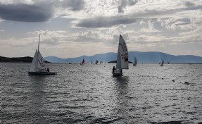 TYF Yelken Ligi yarışları Foça'da başladı
