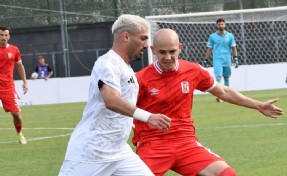 Uşakspor ile Gaziemir puan yarışında