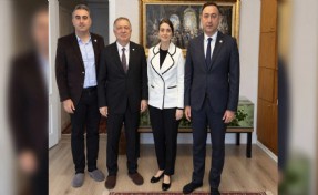 YENİ Parti'den Sinem Dedetaş'a ziyaret