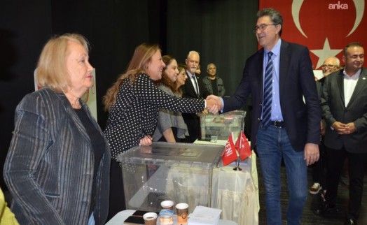 YENİ Parti’de İzmir il başkanlığı için üyeler sandık başında... Ensar Aytekin: 'Parti içi demokrasi şöleni yaşıyoruz'