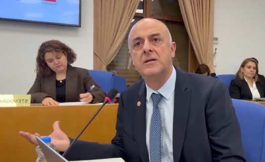 YENİ Partili Özlale’den iktidara 'carry trade' tepkisi: 'Türkiye’yi cennete çevirdiniz!'