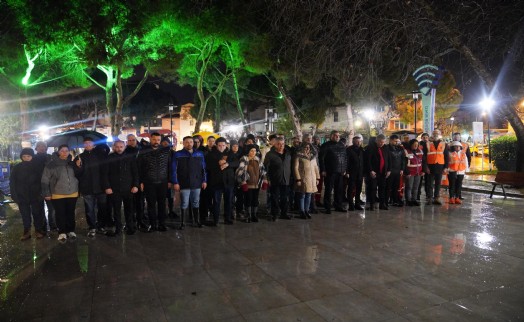 04.17’de duran saat, hiç dinmeyen acılar: Seferihisar 6 Şubat’ı unutmadı