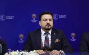 AK Partili Narlı'dan Alsancak'taki yürüyüşe sert tepki: Derdiniz demokrasi değil islamofobi!