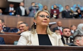 AK Partili Çankırı: 'CHP’de kadın başarısı sandıkta başlıyor ama genel merkezde bitiyor'