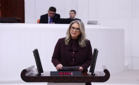 AK Partili Çankırı’dan TBMM’de Büyükşehir eleştirisi: İzmir Sahipsiz Değildir