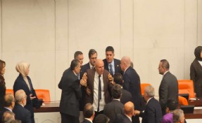 TBMM'de darbedilen CHP'li Tanal hastaneye kaldırıldı