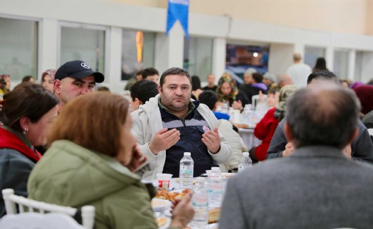 Aliağa’da ilk toplu iftar yapıldı