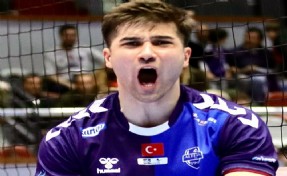 Altekma'da forma giyen orta oyuncu Emir, Galatasaray yolcusu