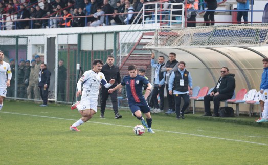 Altınordu ateş hattından çıkamıyor: 1-1