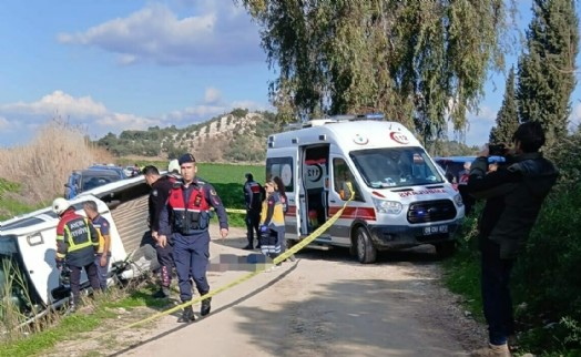 Arazi anlaşmazlığı yaşadığı husumetlisini kamyonetle çarparak öldürdü