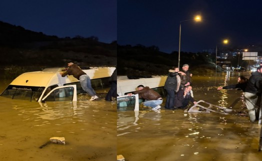 Aydın’da suya gömülen minibüsteki 20 yolcu kurtarıldı