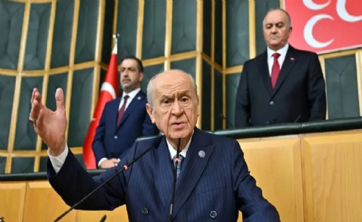 Bahçeli'den MEB'i tebrik, 'Laiklik' bildirisine tepki: 'Biz de bal gibi buz gibi gericiyiz'