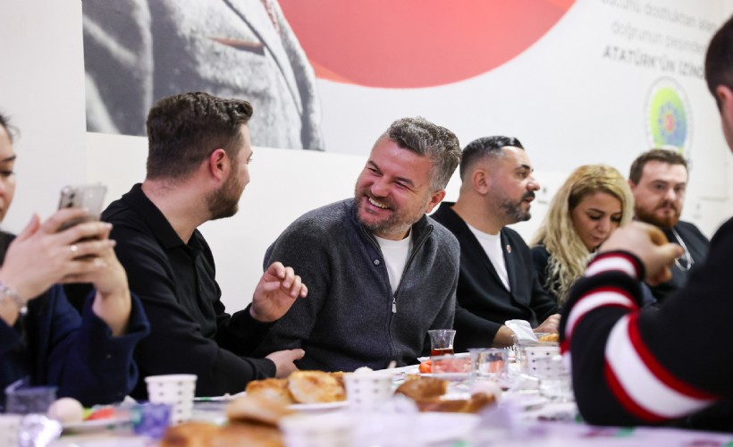 Başkan Duman Kozağaç'ta sahur sofrasında!