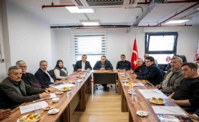 Başkan Ömer Eşki muhtarlarla buluştu: 'Bornova’yı birlikte yönetiyoruz'