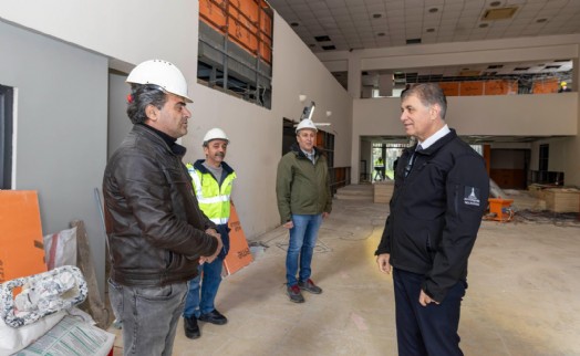 Başkan Tugay’dan Kültürpark’a yeni kütüphane müjdesi