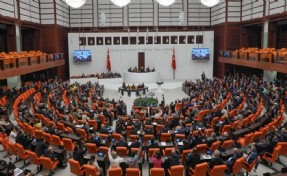 Beş parti ittifak yolunda: Siyasette yer yerinden oynayacak