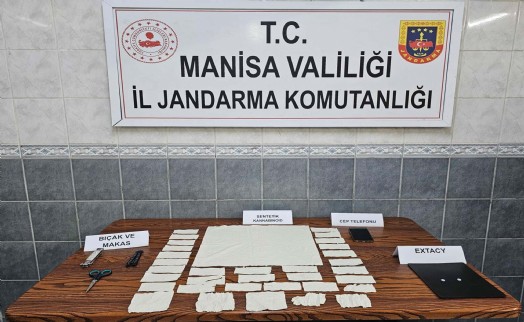 Binlerce peçeteye emdirilmiş zehirle yakalandı