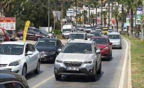 Bodrum'da trafik alarmı! Sezon gelmeden kavşaklar kilit!