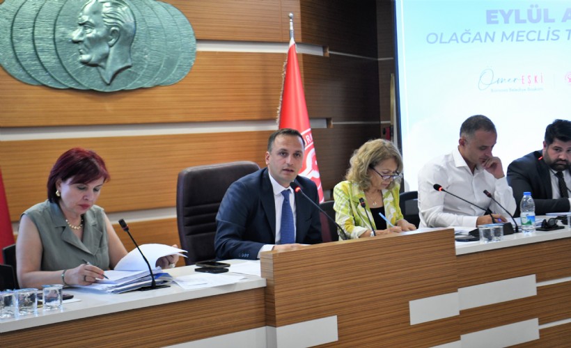 Bornova Meclisi'nde 'ruhsat zamları' tartışma yarattı, Eşki gerekçeyi açıkladı