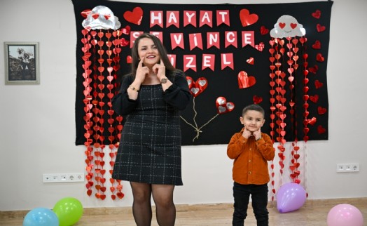 Bornova’da 14 Şubat’ta sevgi ve müzik buluşması