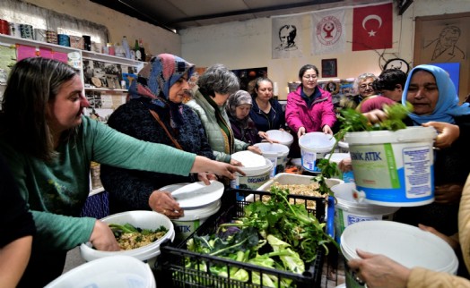 Bornova’da kompostla dönüşen kent tarımı