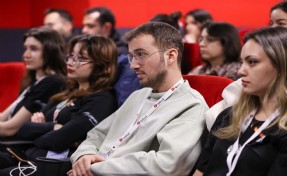 Buca’da geleceğin psikologlarına 'afet' semineri