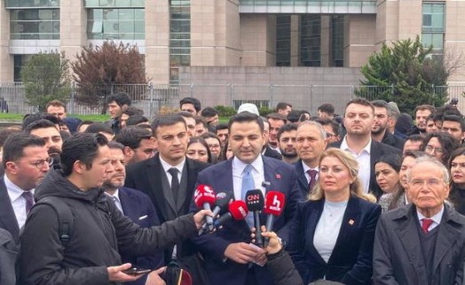 CHP'li Cem Aydın'a 1 yıl 5 ay hapis cezası