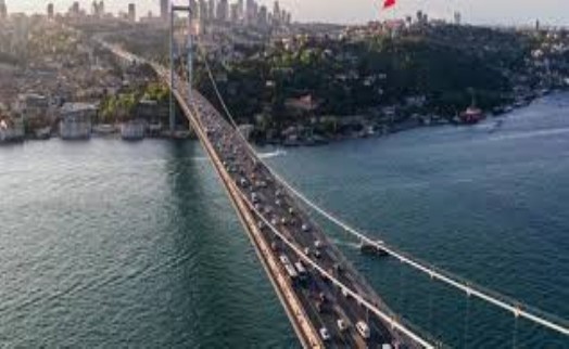 CHP'nin 'köprü' yürüyüşüne Valilik engeli! Özgür Çelik: Yürüyeceğiz sattırmayacağız